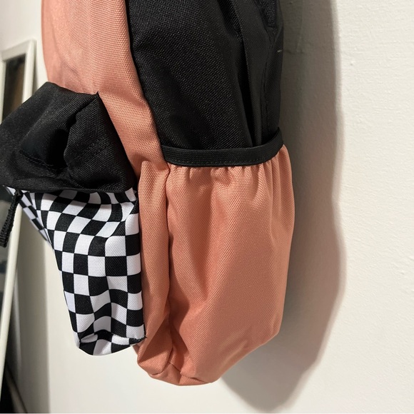 Cans backpack pink and white and black checkered NWT - Picture 3 of 9